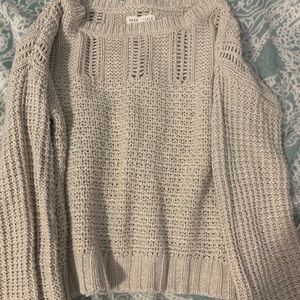 Aeropostale beige sweater!
